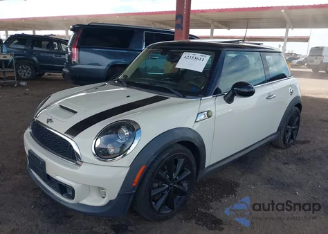 2013 Mini Hardtop Cooper S from USA, damaged, VIN WMWSV3C54DT395031
